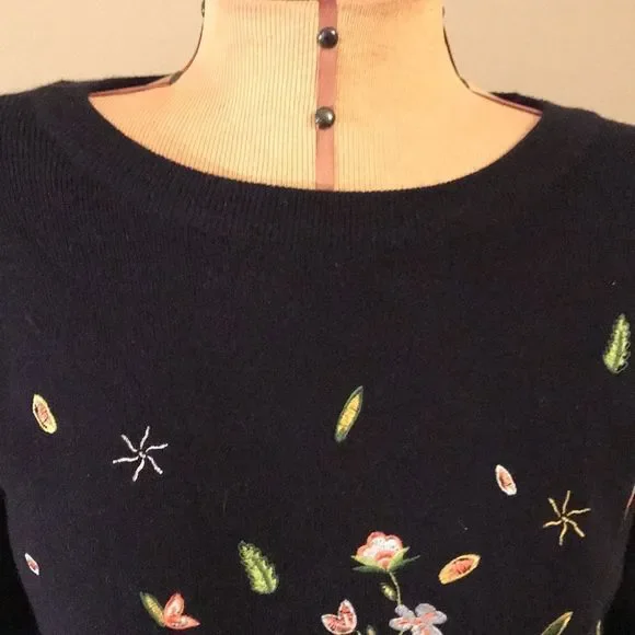 Blu Pepper Floral Embroidered Blue Sweater - Size Large - Picture 5 of 11